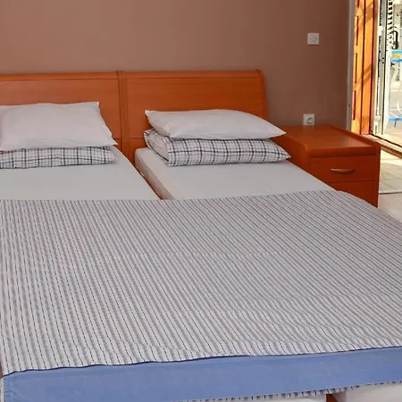 Studio Fuer 3 Personen Ca 35 Qm In Orebic, Dalmatien Sueddalmatien * Orebić